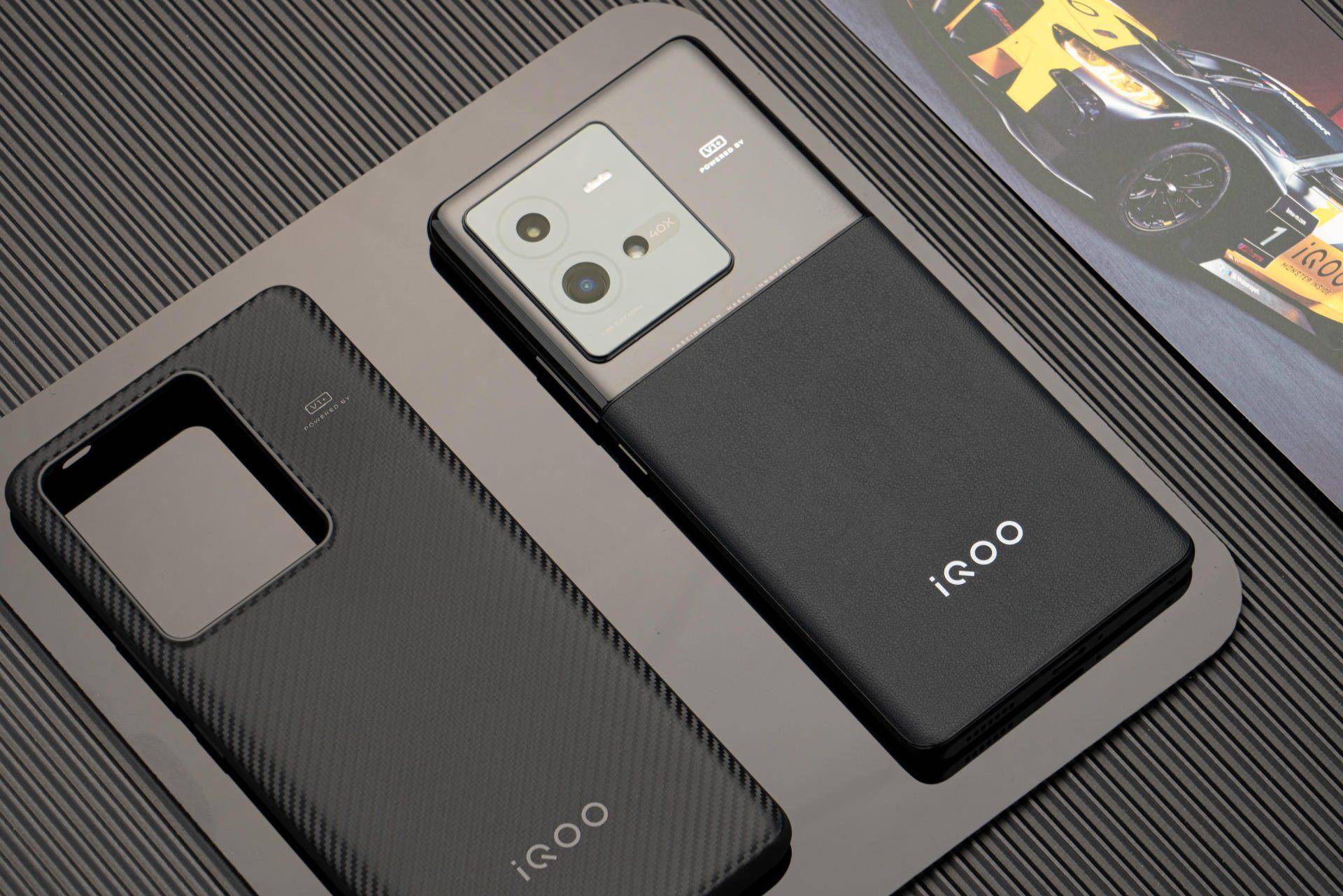 iqoo 10 pro 赛道版深度评测_方面_屏幕_指纹