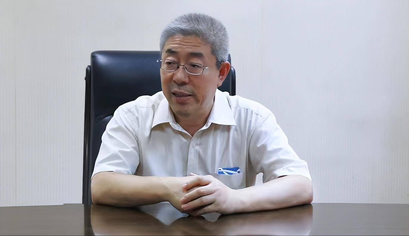 "成都社区治理的理论创新和实践推进令人印象深刻"_张翼_社会_群众