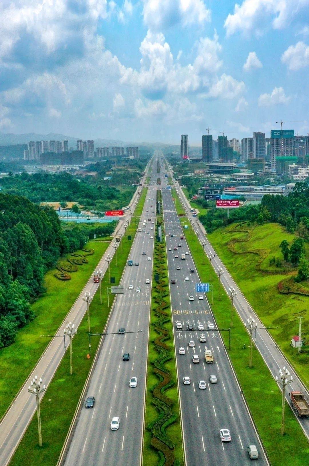 市域鐵路s5線眉山段共設8個站!沿途風景,超有看頭._視高_天府_成都