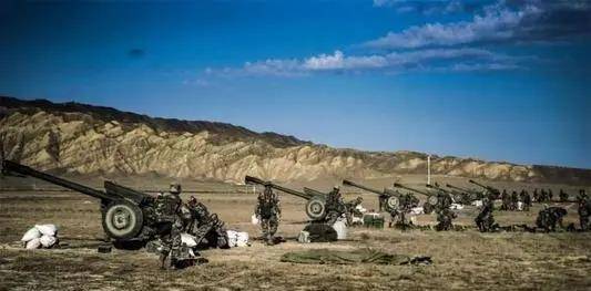 到1953年底,全军预备炮兵已达23个师(含火箭炮2个师,高炮6个师)88个团