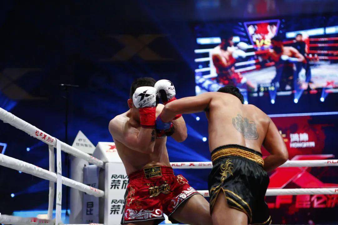 经典回顾 | 江佟猜vs李壮壮,放开了打的江佟猜原来这么猛_比赛_擂台