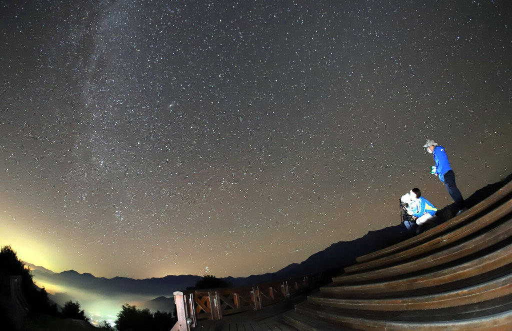 台湾阿里山将推出“仲秋星空之旅” 360度无障碍观景