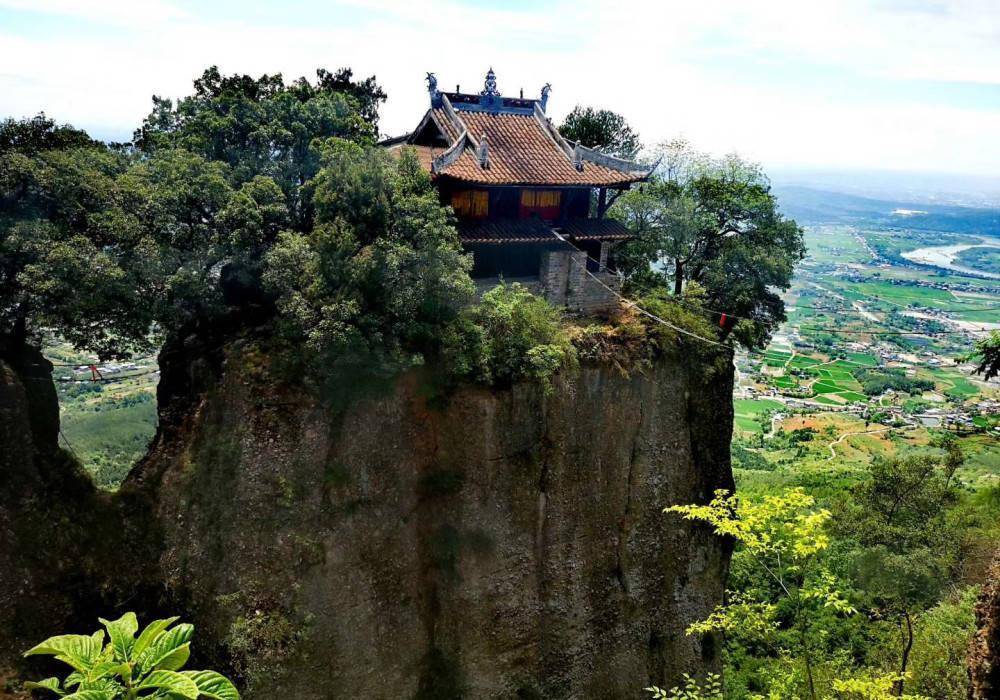 江油窦圌山图片