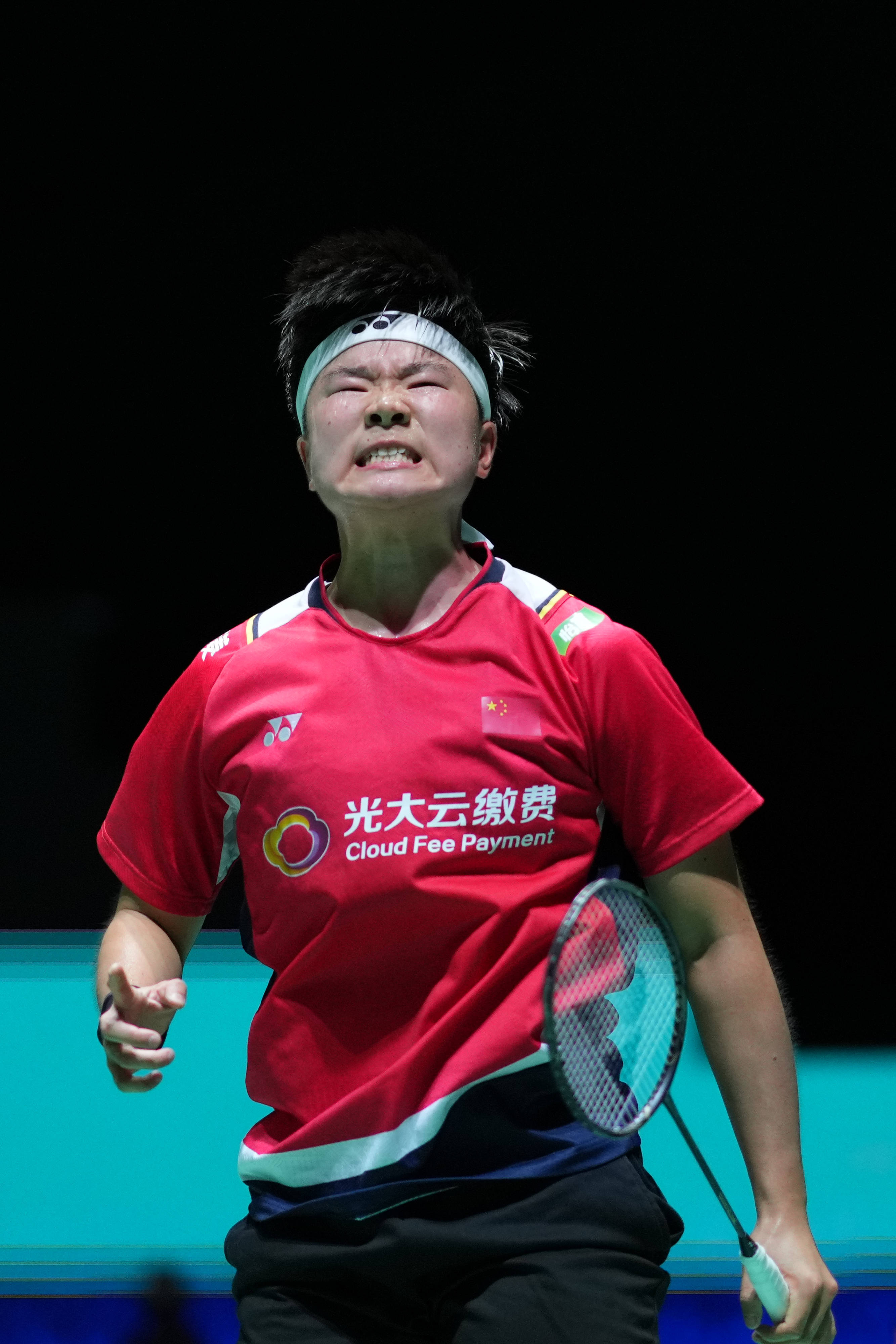 羽毛球——世锦赛:何冰娇无缘女单八强_比赛_马林_新华社