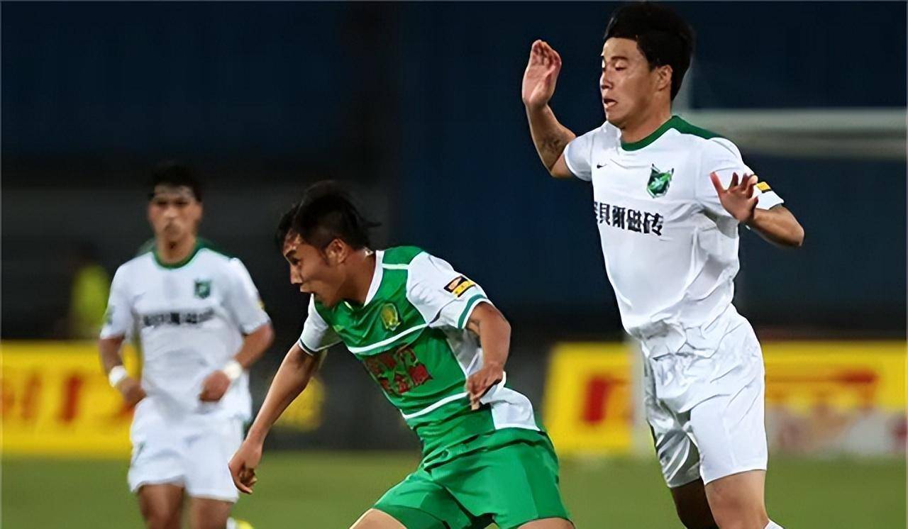 王长青和周同宇在北京结婚.