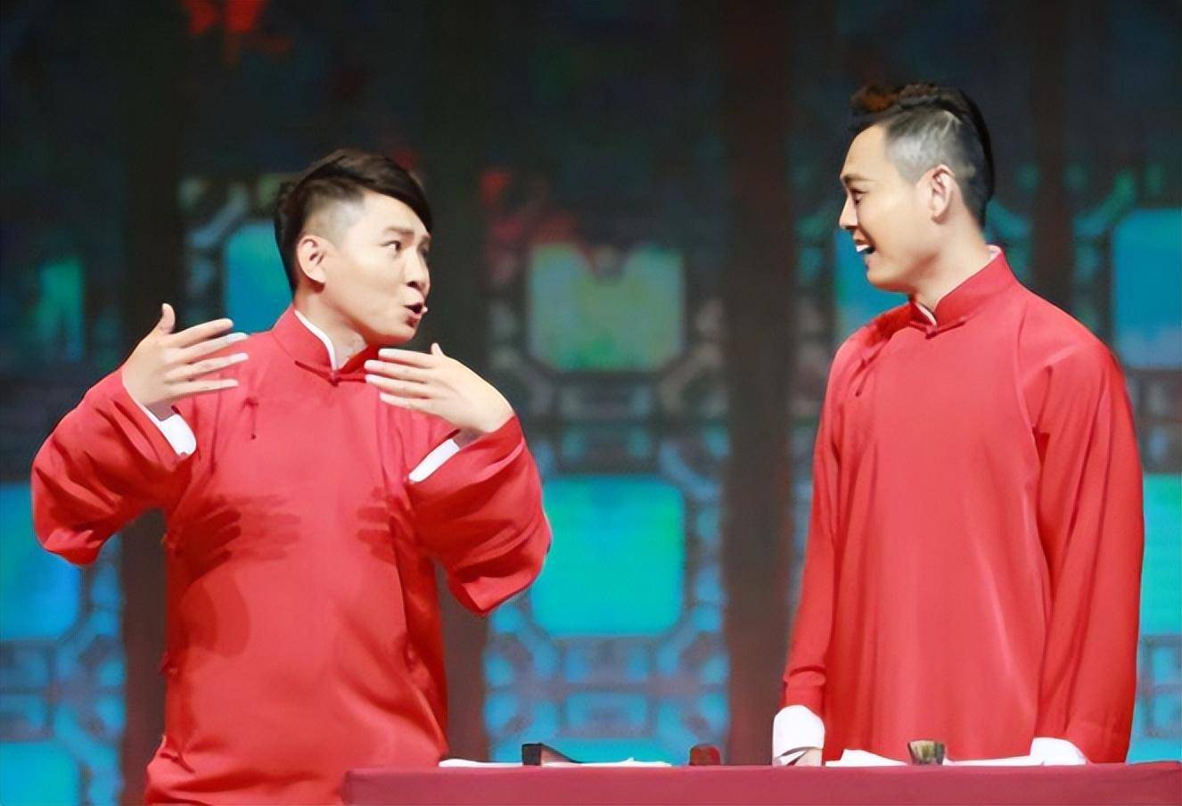 04.首先,卢新宇好8月27日晚7: 30,陆新宇郝将在郑州举办相声专场!