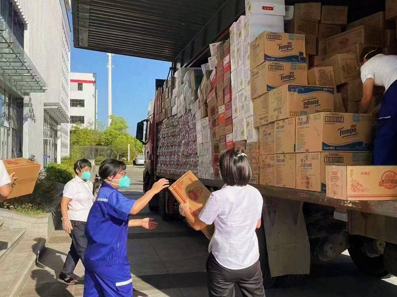 国岳集团董事长表示:下一步,国岳集团还将继续为奋斗在一线的医务工作