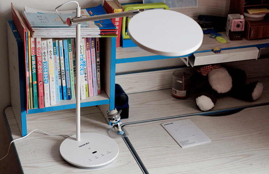 学生护眼台灯哪个牌子最好最专业?四款高性价比护眼灯推荐