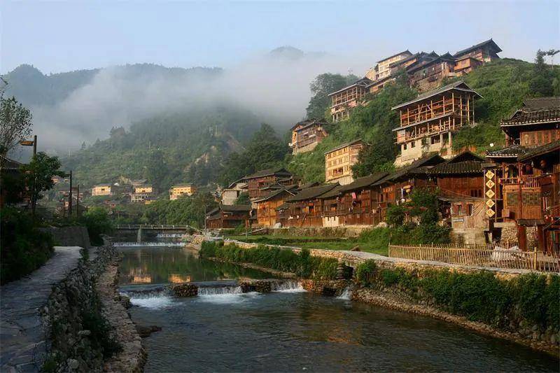 大美黔东南——西江千户苗寨_吊脚楼_建筑_文化