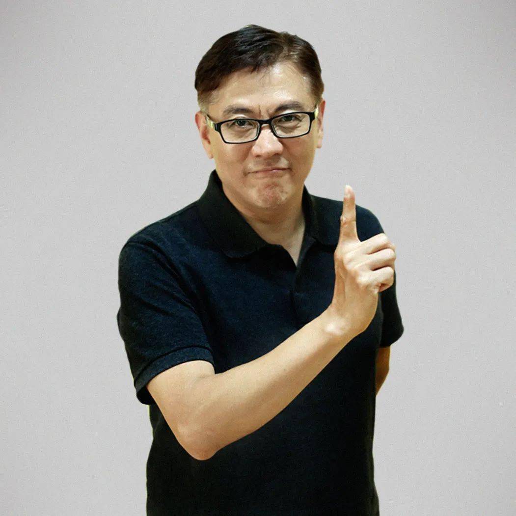 张大光(张爸爸),演说家,阅读推广人,全球首家【故事屋】 创办者,首位