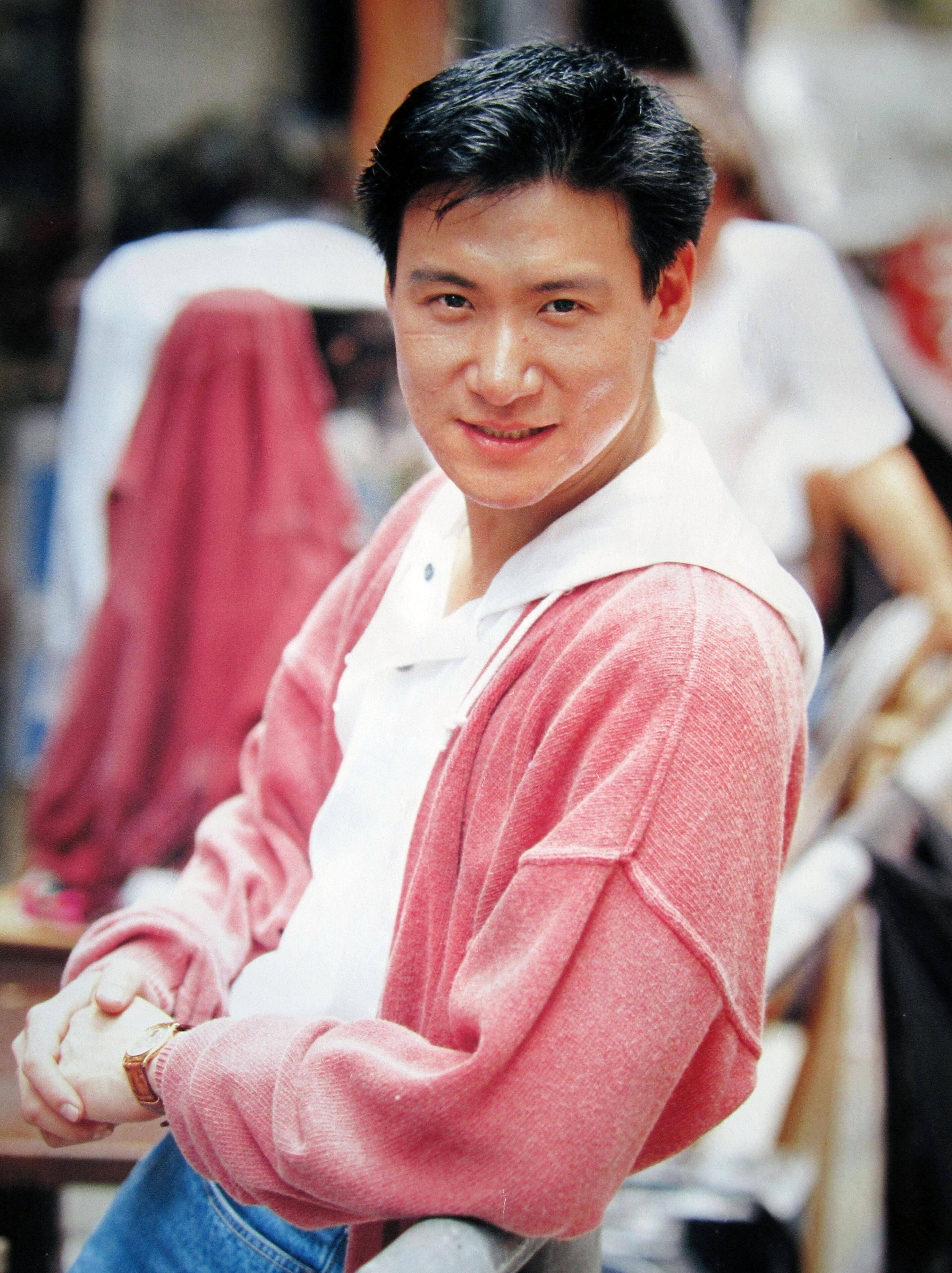 张学友因600万和亲哥决裂,哥哥负气离家出走,后来的他过得咋样_香港