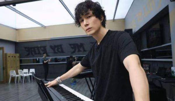 从乐观到美满婚姻,李承铉到底擅长什么?