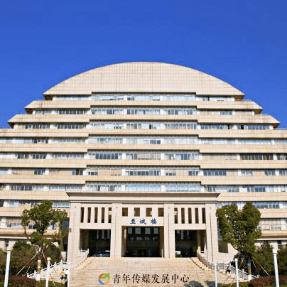 云南省昆明市盘龙区沣源路452号未来的1460天从那天起开学季云农和团