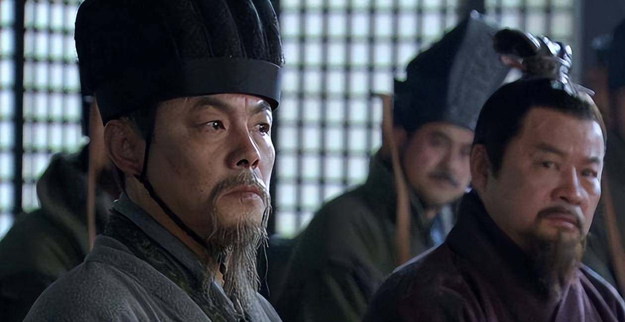 诸葛瑾是诸葛亮的哥哥,他为什么会投奔东吴_孙权_生活_历史