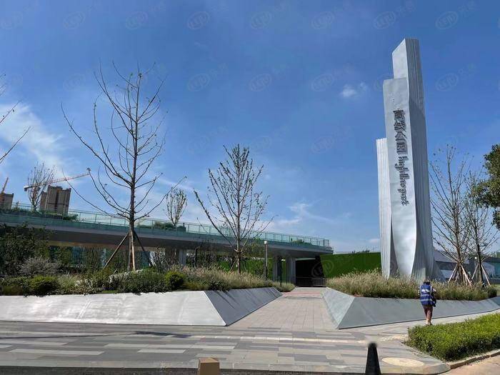 规划清晰,品牌房企扎堆,行政学院tod板块成为成都楼市新的"主战场",高