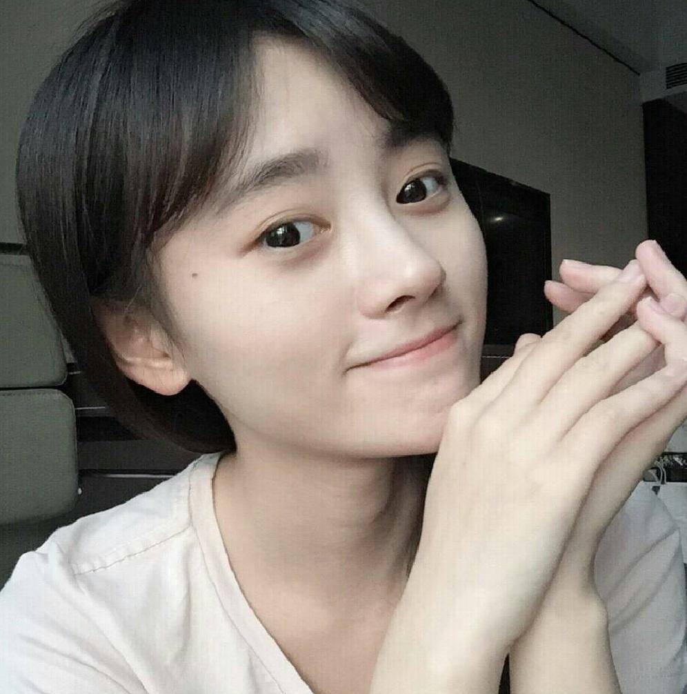 鞠婧祎的官方照一直都很惊艳,为什么全身照却总是让她颜值大减_状态