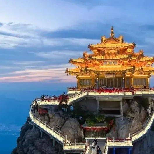 实景实拍!来看看栾川老君山的春夏秋冬!_山如_云雾_云来山