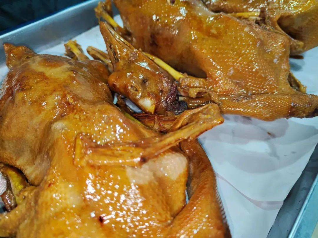 【美食淄博 · 临淄特色美食推荐· 熏鹅】_香气_文旅_肉质