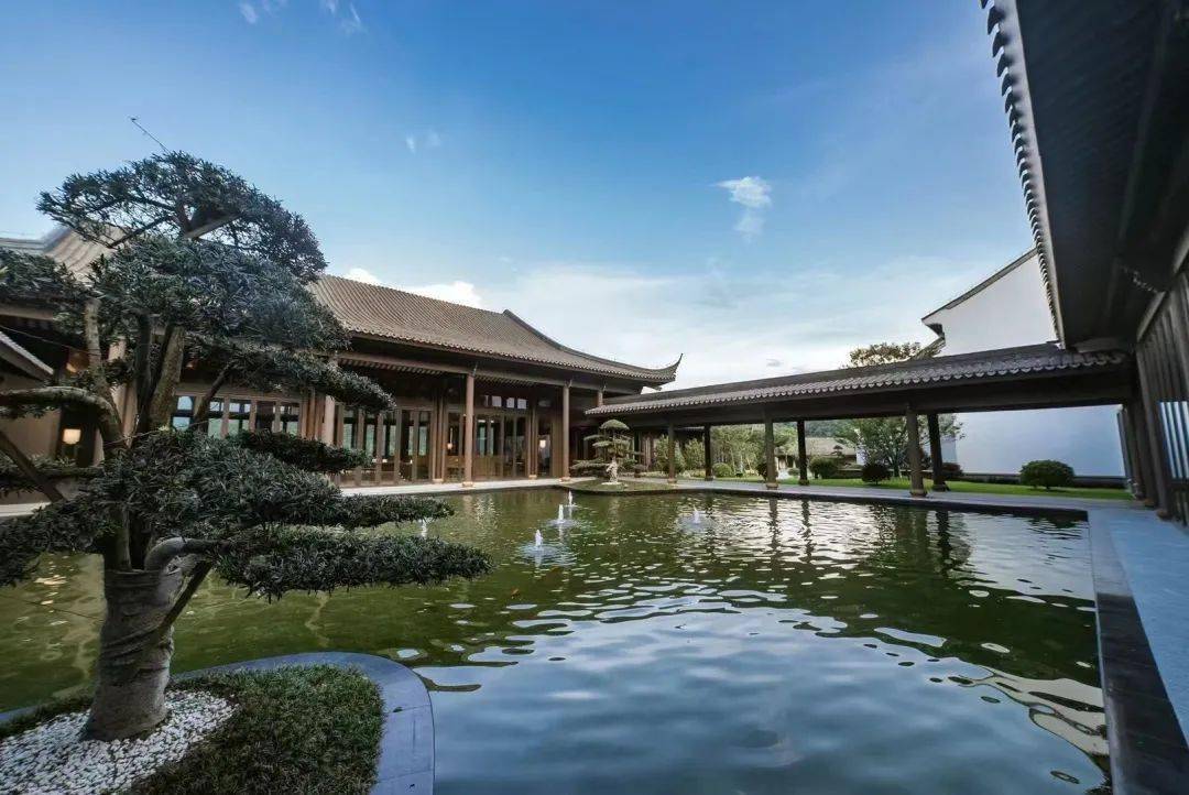 它就是——绍兴东山大观酒店