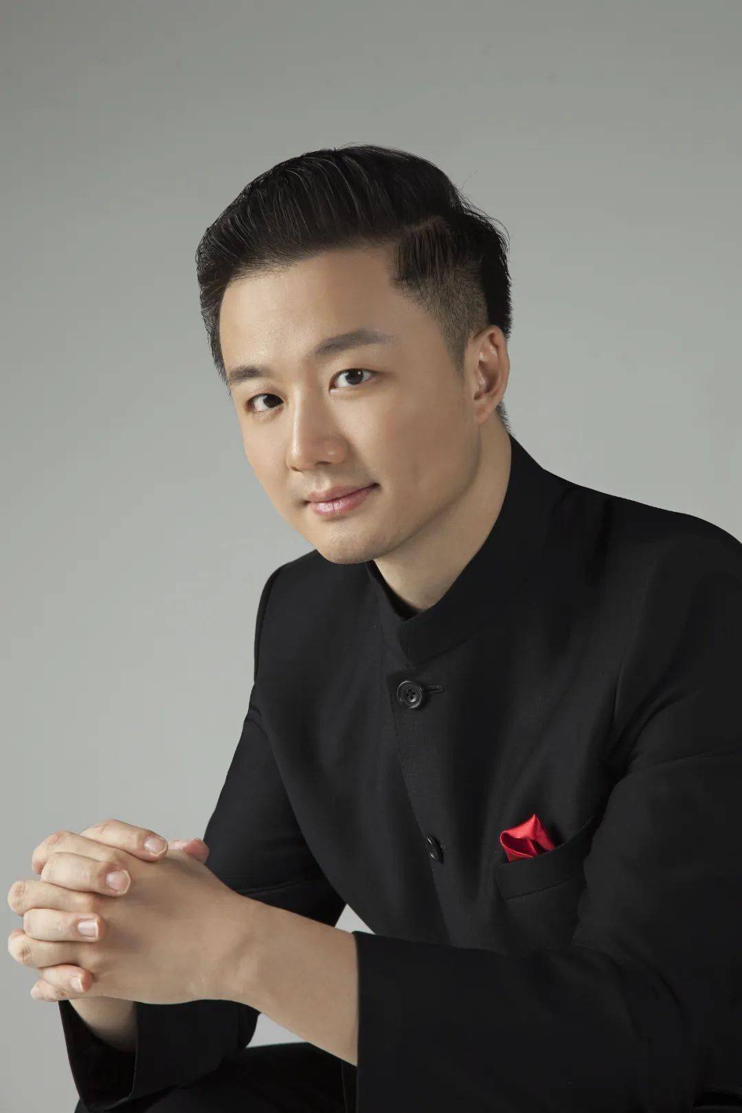 崔湛青年男高音歌唱家浙江歌舞剧院国家二级演员杭州合唱艺术中心