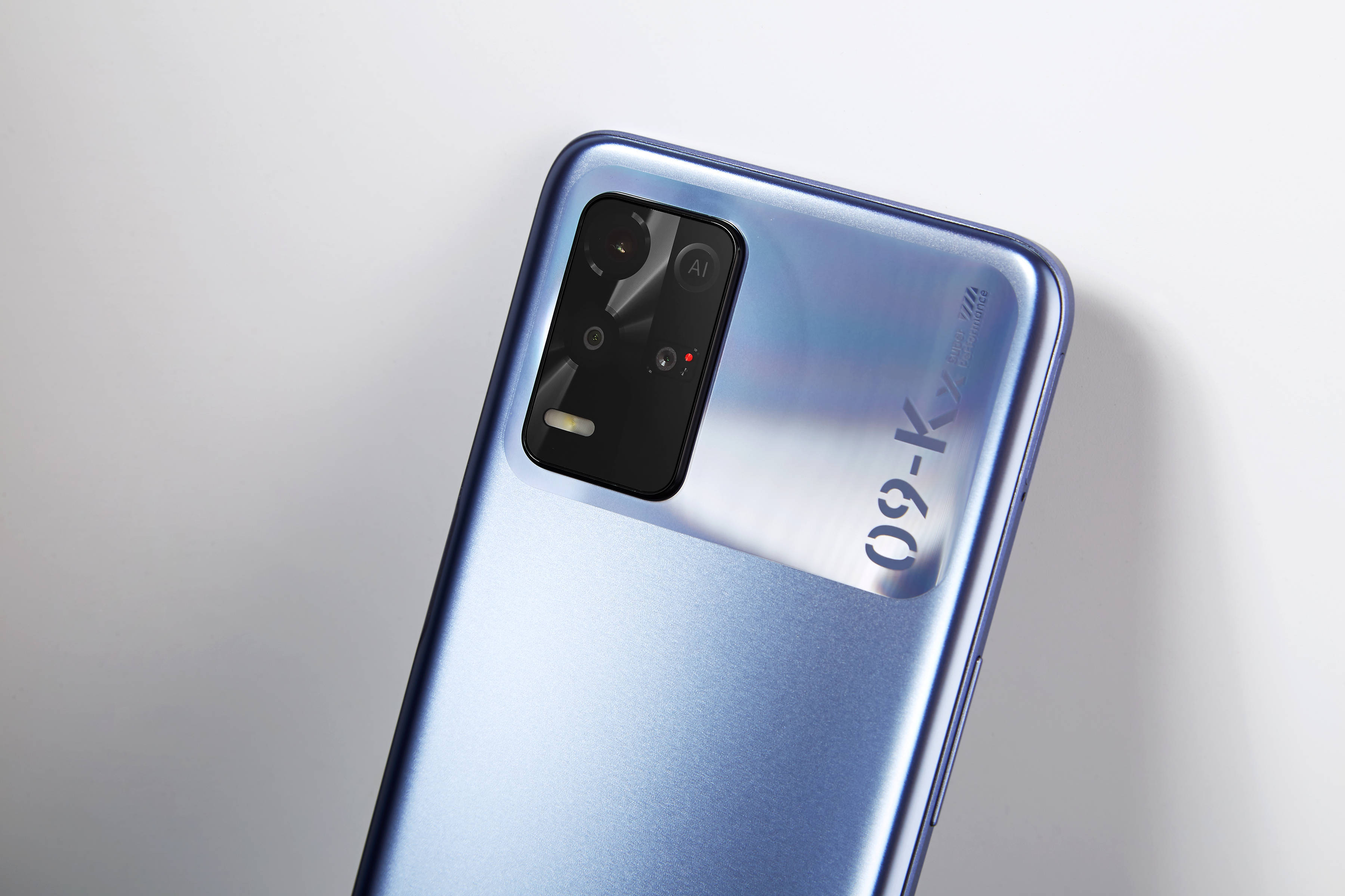 oppo也有性价比,天玑芯片 lcd护眼屏 64mp三摄,仅899元_元机_该机