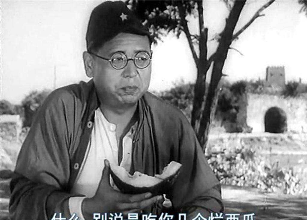 五六十年代电影中的十大汉奸,汤司令,杨老宗,王柬芝,还记得吗_鸡毛信