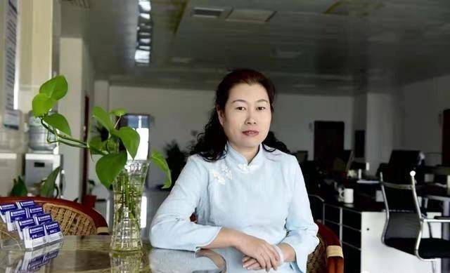 李秀芳:有一种爱叫诚惶诚恐 无所适从_男孩子_女儿_时候