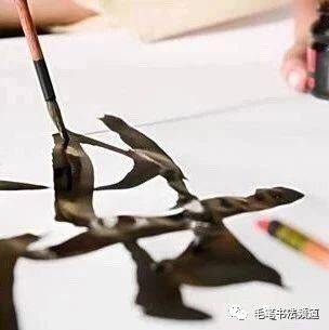 书法落笔入笔学问大,笔法丰富了作品才耐看!_笔画_笔锋_点画