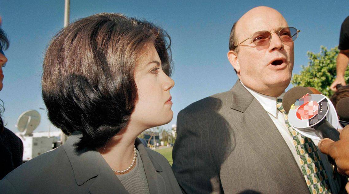 与克林顿的著名事件已经过去23年,被世界羞辱的莱温斯基怎么样了_工作