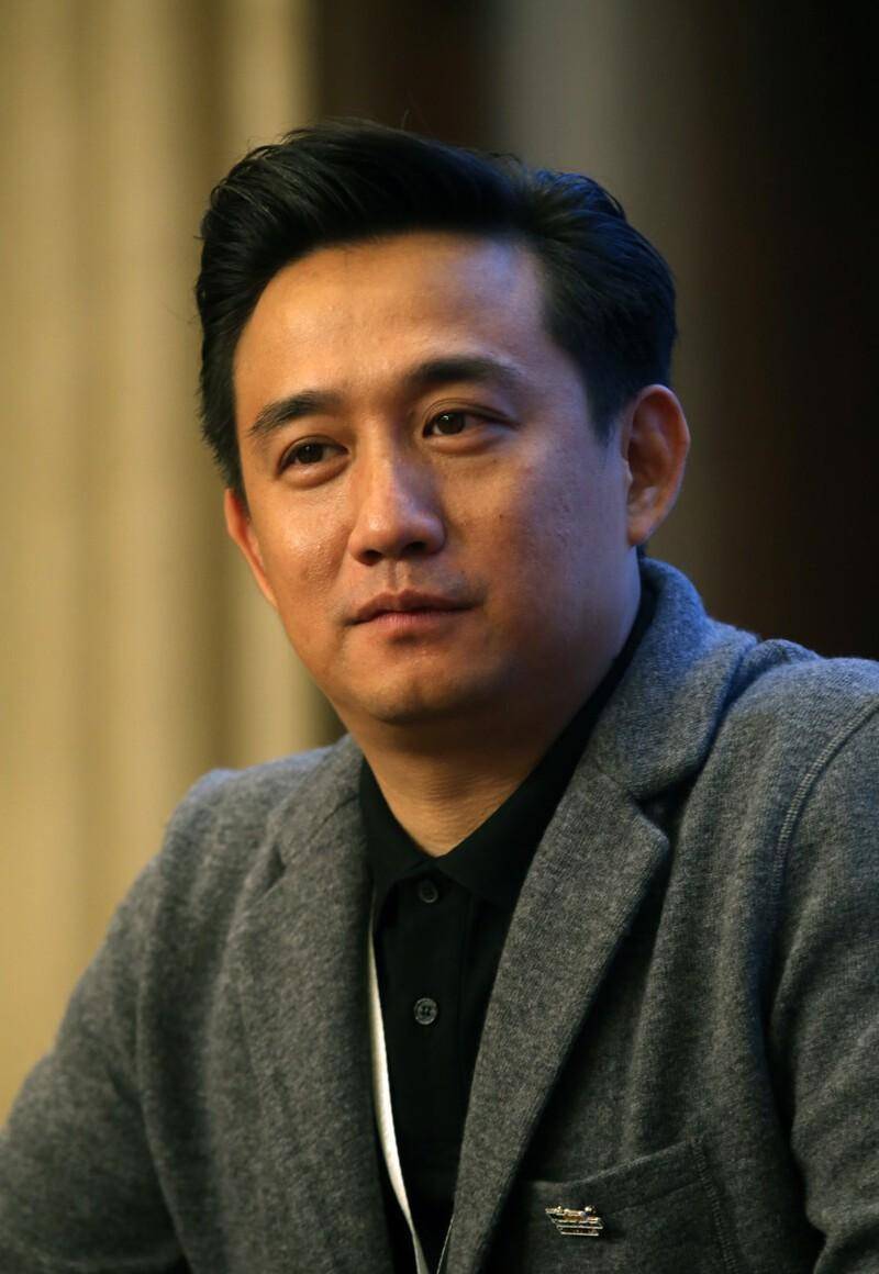 身材发福的6位男明星,没有颜值照样叱咤娱乐圈,靠的是什么?