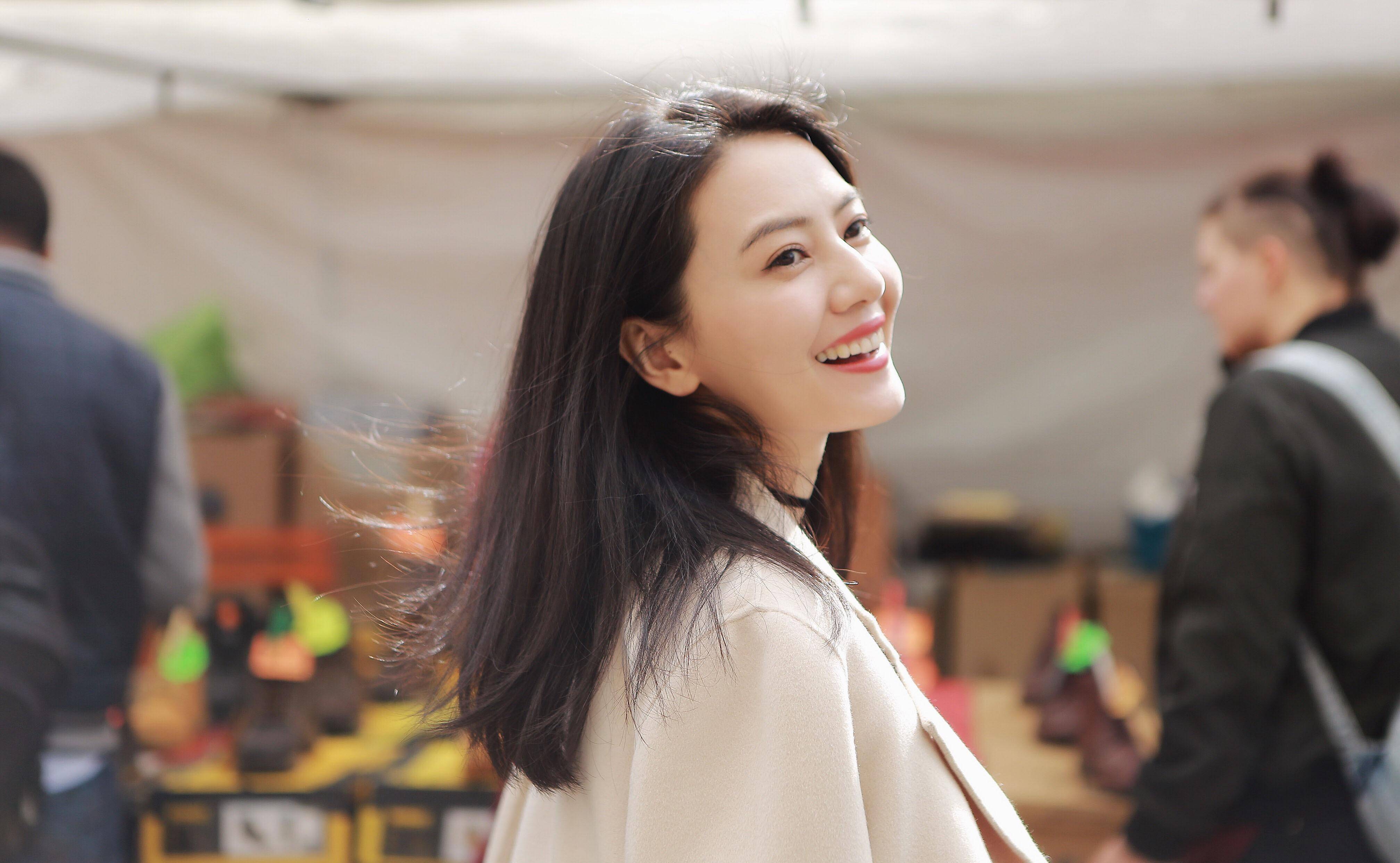 第七高圆圆,很多人心目中的女神,在《倚天屠龙记》中饰演的"周芷若"太