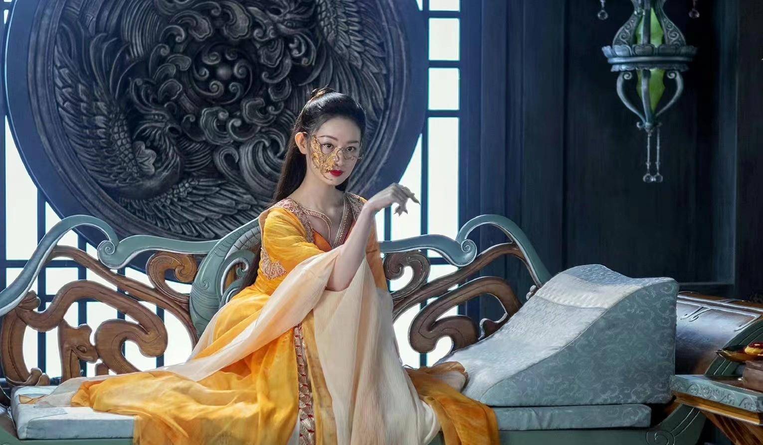 郭晓婷剧抛脸走红,各种风格轻松驾驭,时尚感高级大气_造型_作品_苍兰