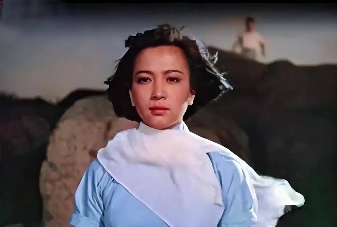 付出就会有回报,而且崔嵬导演的信任,也证明了他的远见卓识.