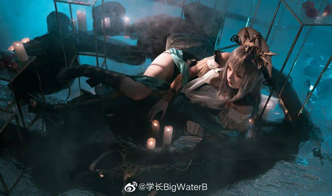 【二次元cos】浊心华斯卡蒂 升华_深海_版权_bigwaterb