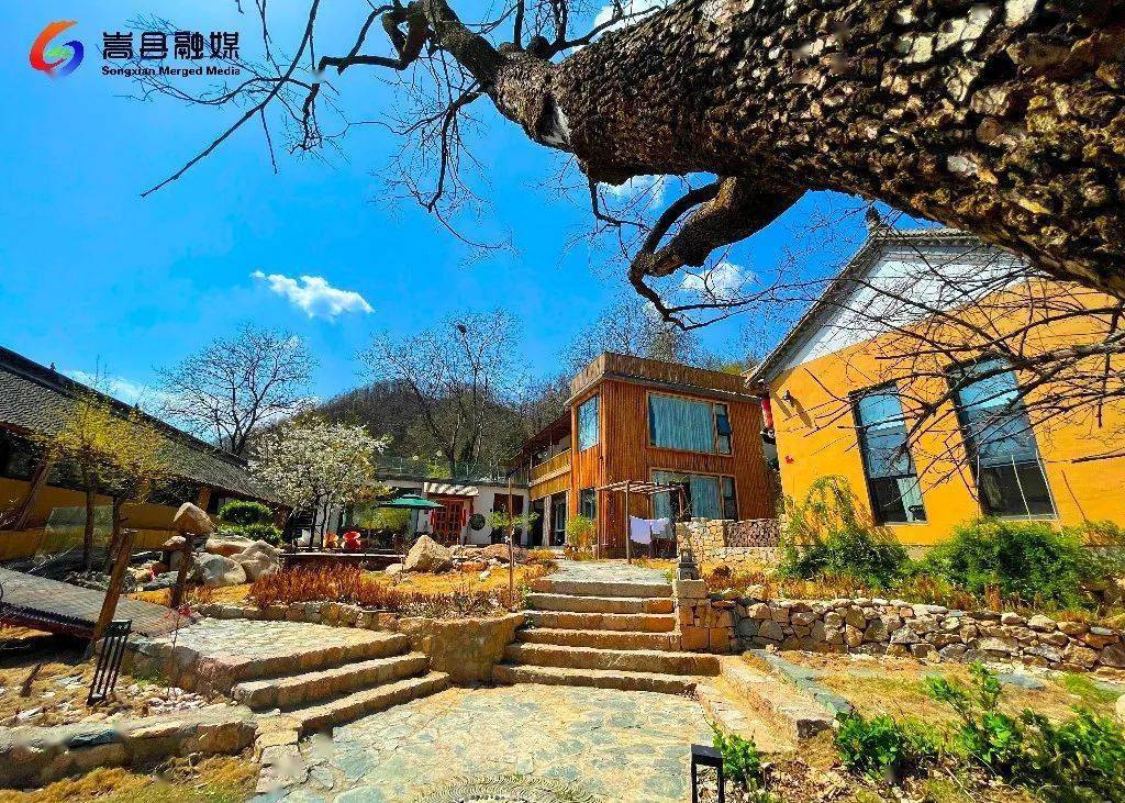 北山漫·归巢,伴园,云合·山间,七间房等精品民宿装饰一新正在迎接它