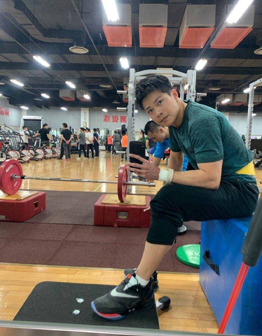 百米成绩超同期苏炳添,7月将参加高考_何宇鸿_训练_奥运会