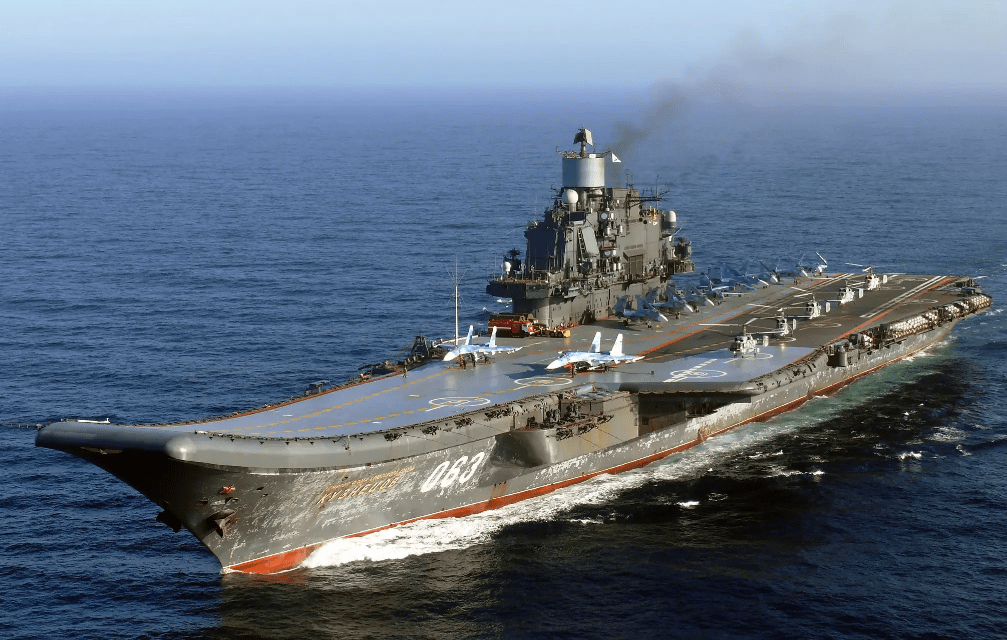 俄罗斯现役航母图片