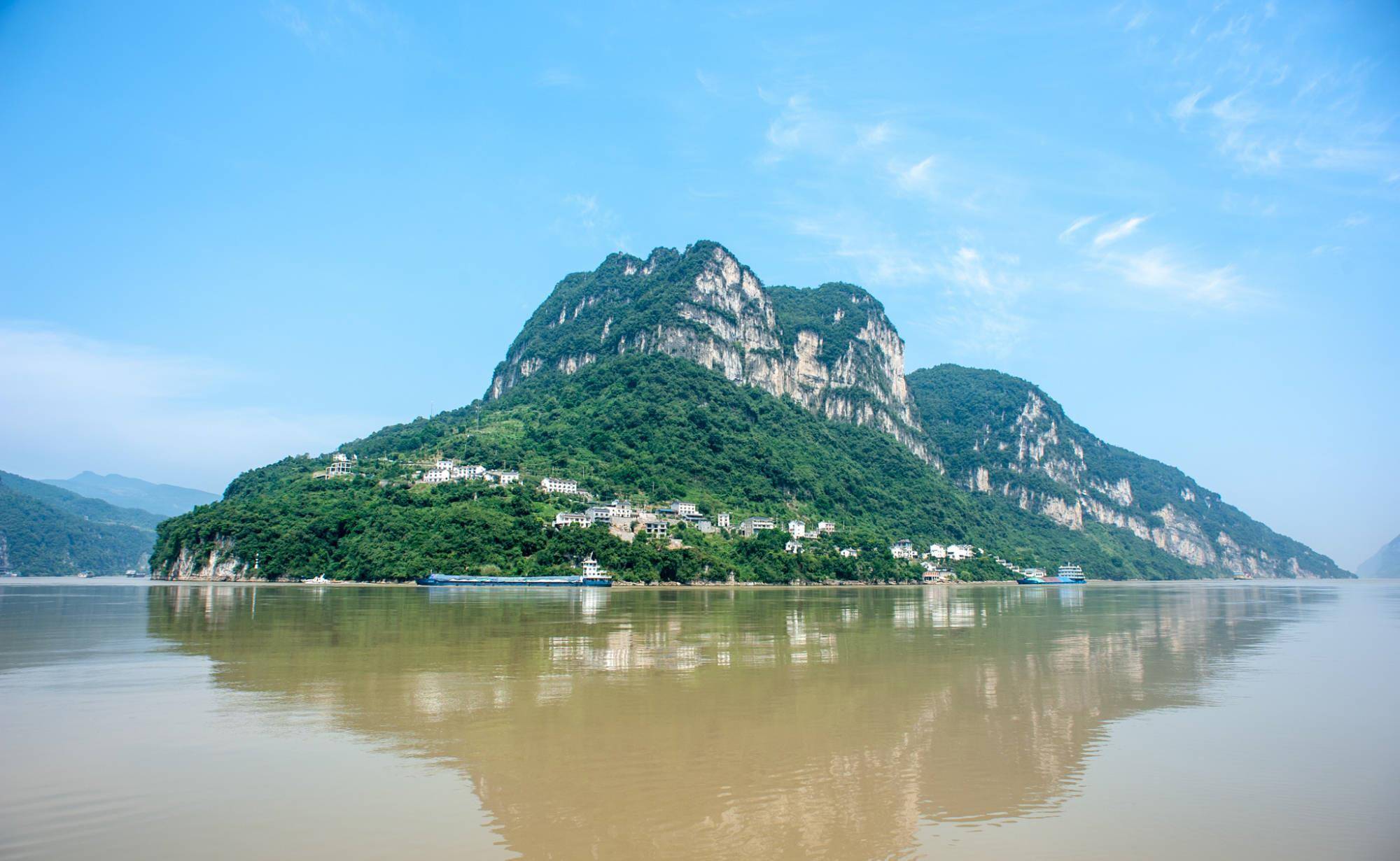 湖北宜昌旅游必打卡的3个景点，其中1个为世界级景点，你去过吗？