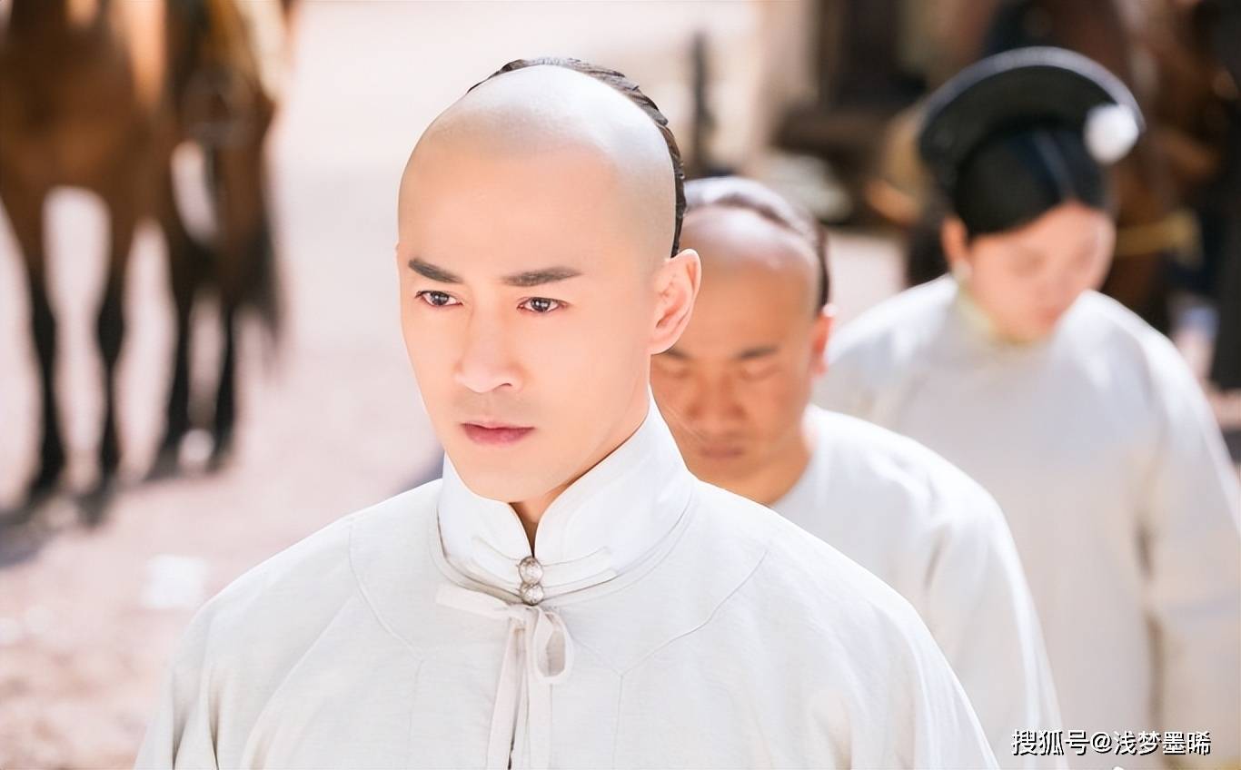 这里面就包括海兰珠的妹妹,孝庄文皇后,也是电视剧孝庄皇后的原型.