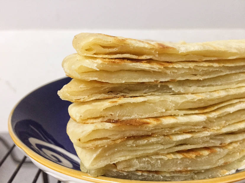 死面大饼这么做软而不硬,凉了也好吃_开水_面团_凉水