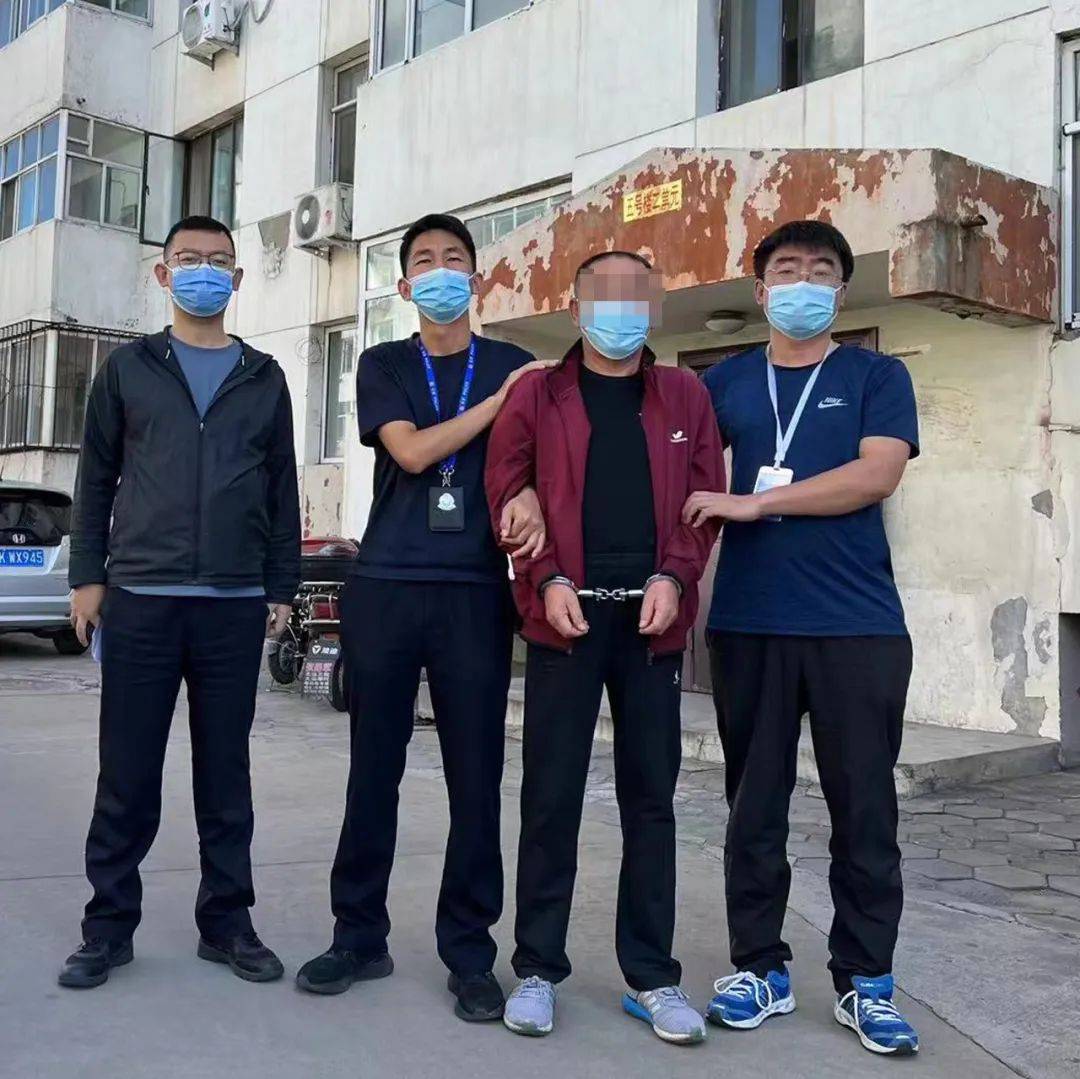 “疫”外收获!神木公安一天抓获两名外省逃犯_疫情_刑侦大队_王某