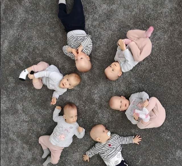 波兰女子顺利产下六胞胎后,国家一次性提供160万养育金