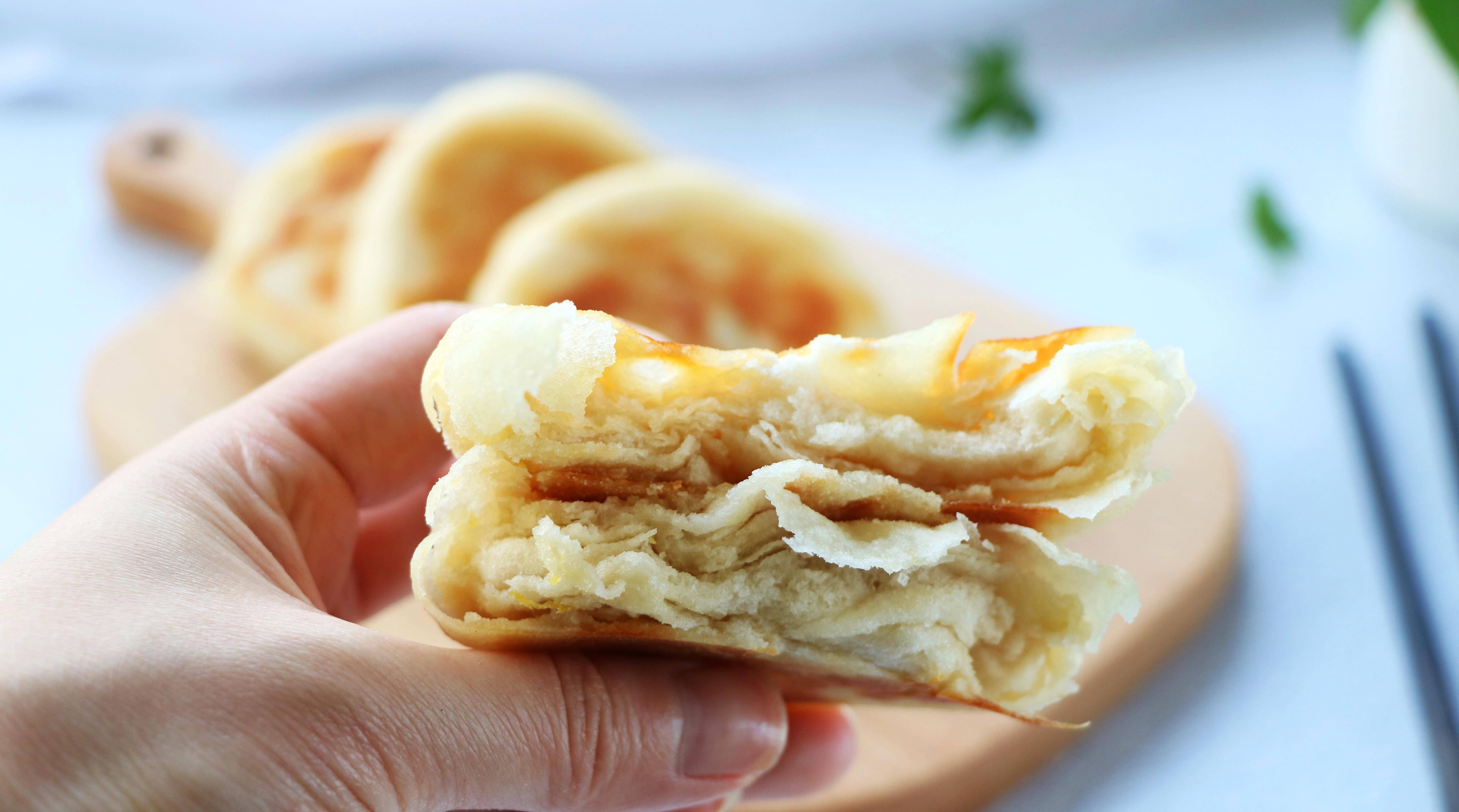 我家面食就爱这样吃,尤其是孩子,2天不吃就吵着要吃,各种各样的饼都吃