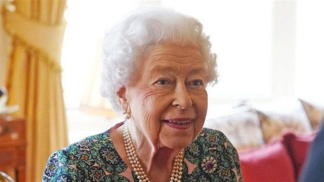 英国女王打折出租皇室庄园，家具都是皇家藏品：每晚约合人民币2828元，3晚起租