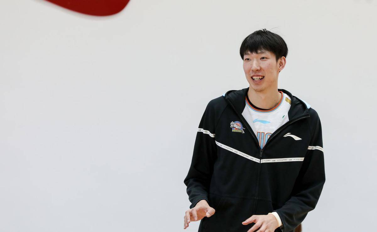 睢冉为周琦打call,还盛赞新疆天才新星可打nba,下个签约目标?