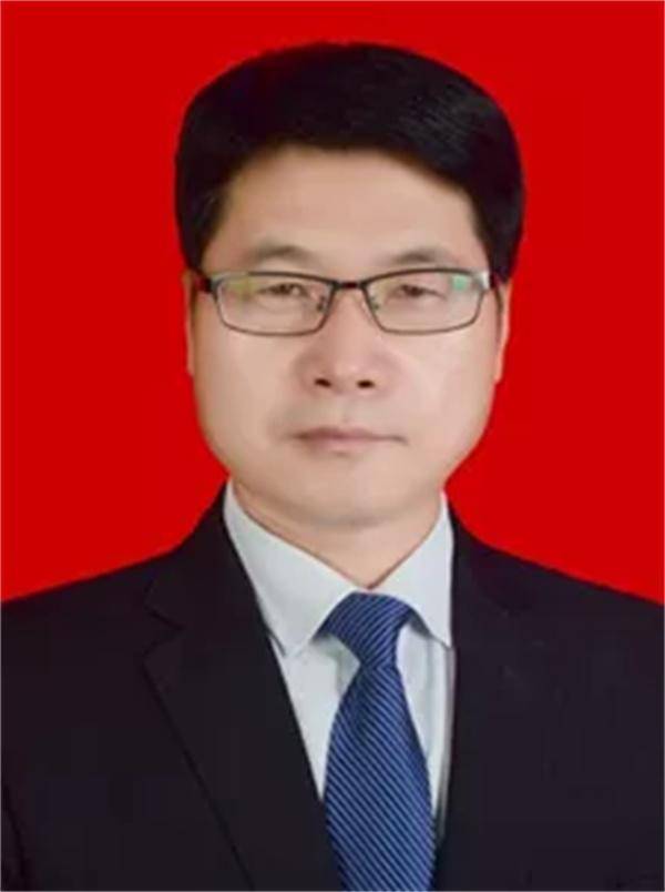 杨陵区63名教师5名校园长获示范区荣誉称号_教育_教学_工作