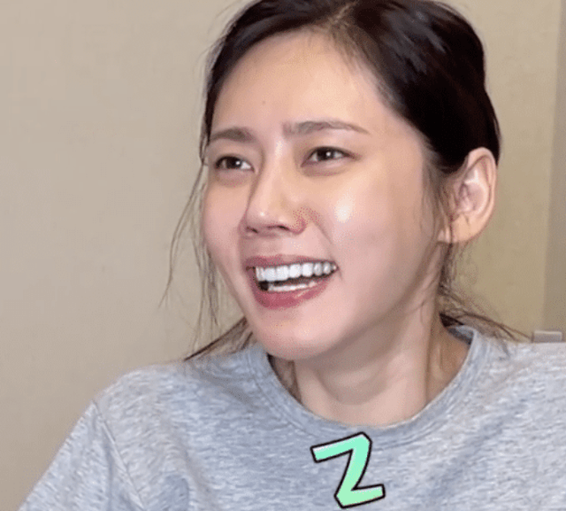 秋瓷炫分享近况,素颜吃面,被丈夫吐槽:几天没吃饭了?_皮肤_因为_夫妇