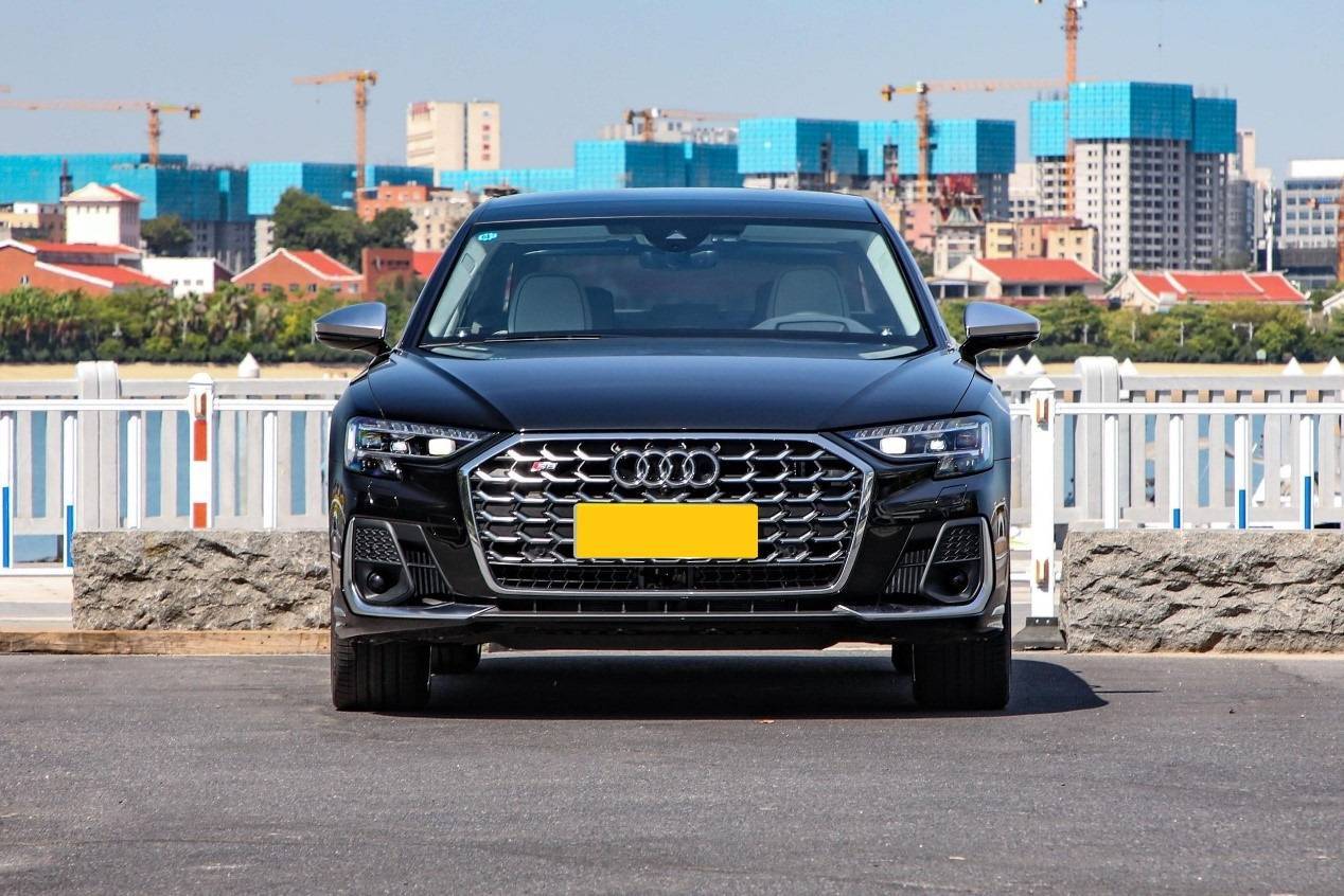 售价7 68万 奥迪s8搭载4 0t V8动力 能满足你对性能车的向往 搜狐汽车 搜狐网 售价7 68万 奥迪s8搭载4 0t V8动力 能满足你对性能车的向往 搜狐汽车 搜狐网