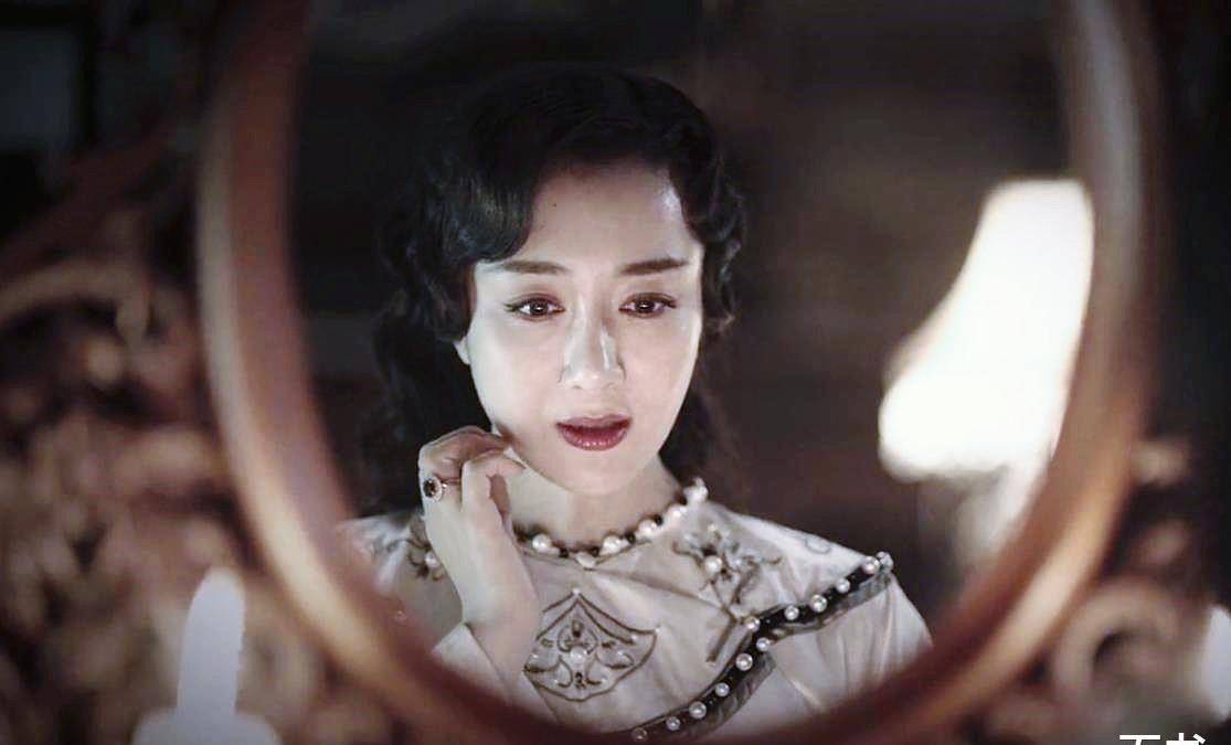 司藤:四大谜团揭晓,白英太狠,本可救自己的儿子,却被她牺牲掉_丘山