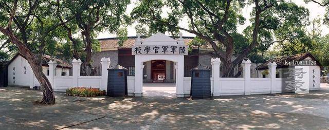 易安华，易安华弟弟